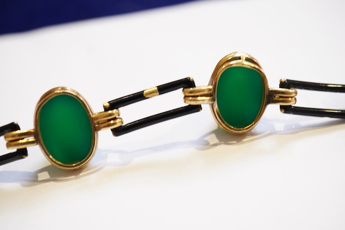 Georges Lenfant, a chalcedony and lacquer bracelet, mid 20th century